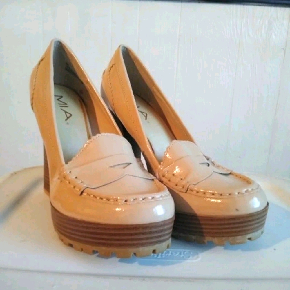 Women heels